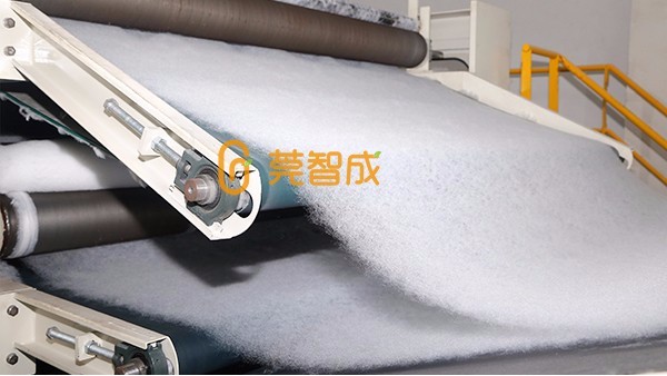 梳理機出現棉結的原因是？