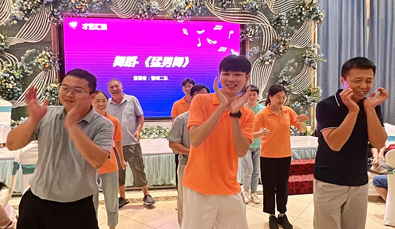 智成纖維十周年廠慶暨第八屆運(yùn)動會慶典