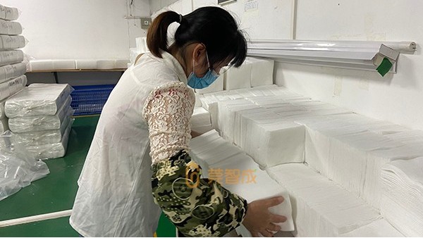 N95口罩熱風(fēng)棉-供應(yīng)不斷 價(jià)格不漲 質(zhì)量不降