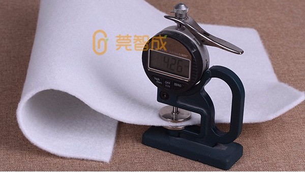 針刺無紡布-產品質量正偏差-3+7