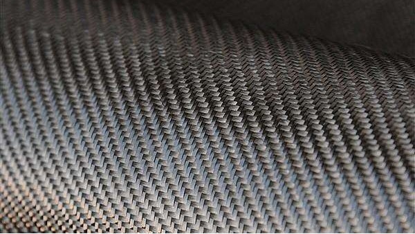 碳纖維編織/成型加工技術(shù)及應(yīng)用科技成果推廣活動(dòng)在威海召開