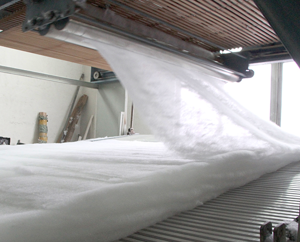 保溫針刺無紡布鋪網設備