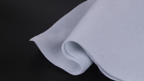 新型涂層織物可利用體熱發電