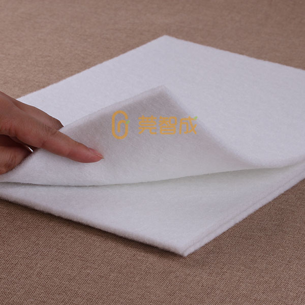 針刺吸水棉-無(wú)熒光吸水強(qiáng)-獲得隔尿墊訂單