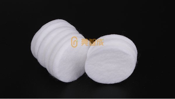 簡述醫用吸水棉的用途和特性